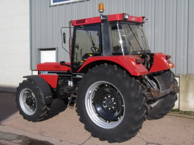 Case 956 XL