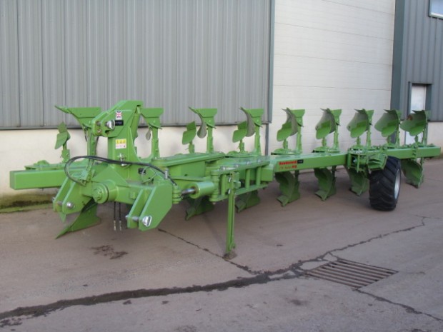 Dowdeswell 170 Series MR plough