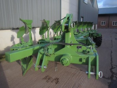 Dowdeswell 170 Series MR plough