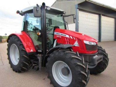 Massey Ferguson 5612