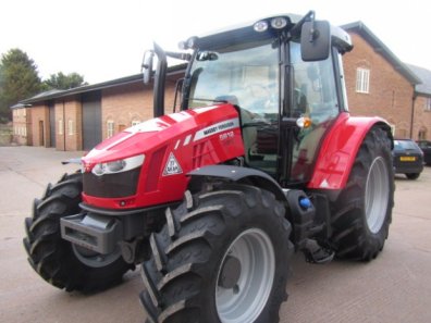 Massey Ferguson 5612