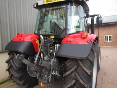 Massey Ferguson 5612
