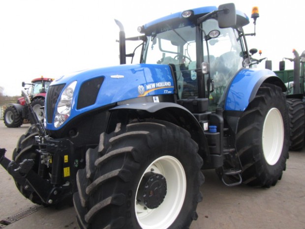 New Holland T7.250