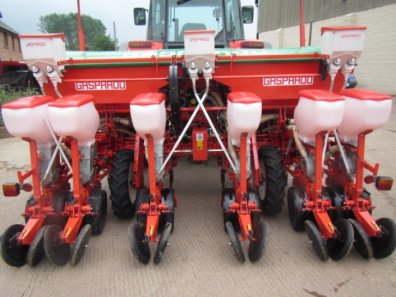 Gaspardo MTE 300 BB 6 row maize drill
