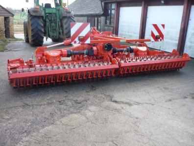 Kuhn 5004 power harrow