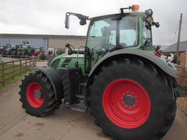 Fendt 724 Profi-Plus