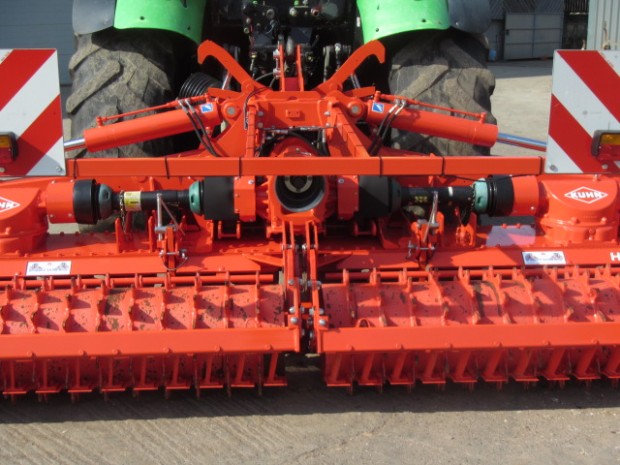 Kuhn HR 5004 power harrow