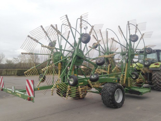 Krone Swadro 1400 Plus 4 rotor rake