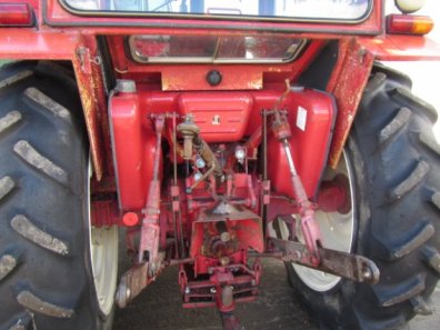 International 574