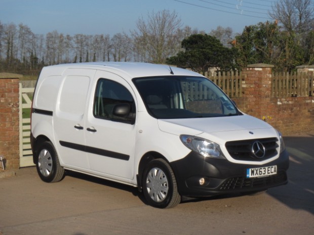 Mercedes Citan medium wheel base van 1.5 diesel
