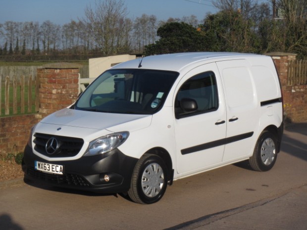 Mercedes Citan medium wheel base van 1.5 diesel
