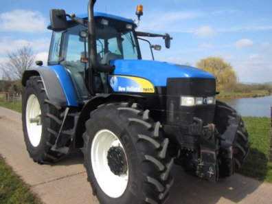 New Holland TM175