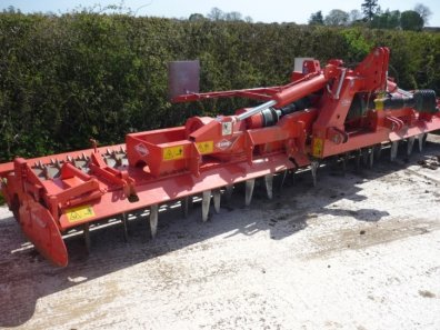 Kuhn HR 6004 6 Metre power harrow