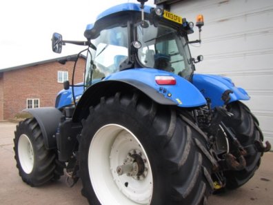 New Holland T7.270
