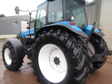 New Holland 8360
