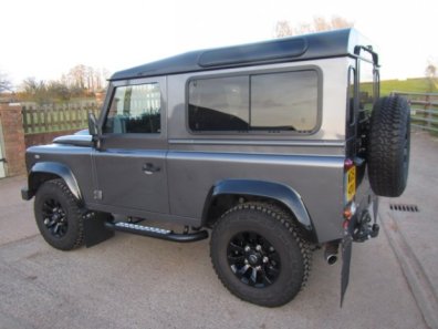Land Rover 90 XS Station Wagon