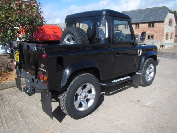 Land Rover 90 Truck Cab 2.2 TDCI