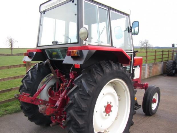 International 484