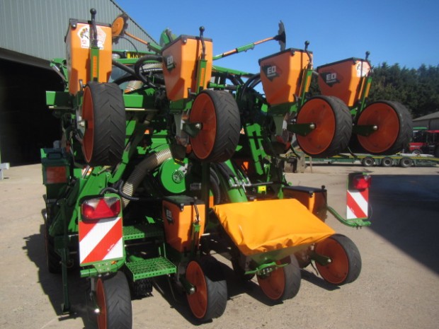 Amazone ED602-K 8 row maize drill