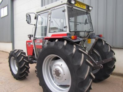 Massey Ferguson 382