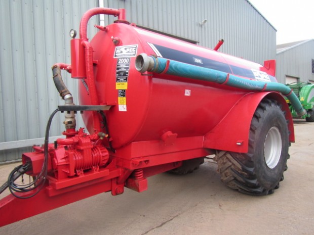 Hi-Spec 2000 Gallon slurry tanker