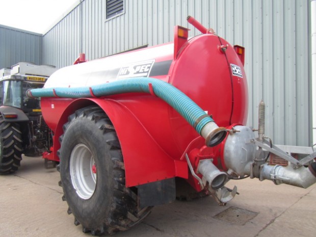 Hi-Spec 2000 Gallon slurry tanker