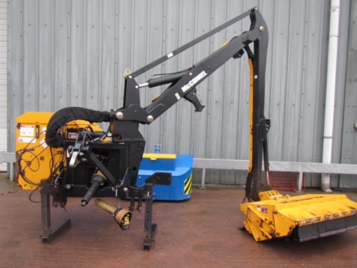 McConnel PA6070 hedge trimmer
