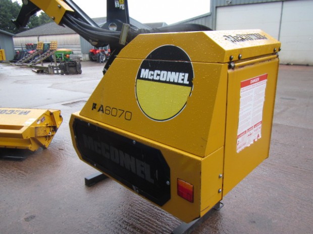 McConnel PA6070 hedge trimmer