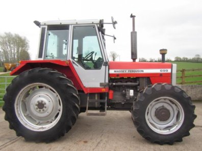 Massey Ferguson 699