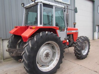 Massey Ferguson 699