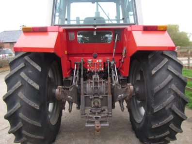 Massey Ferguson 699