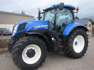 New Holland T7.210