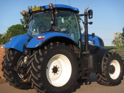 New Holland T7.210