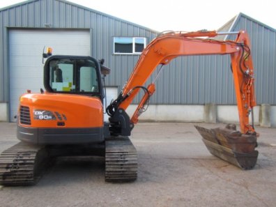 Doosan DX80R excavator