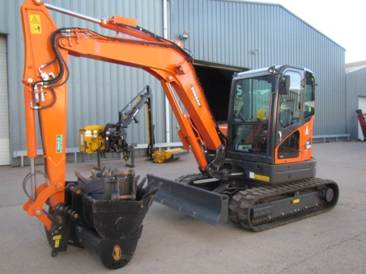 Doosan DX62R excavator