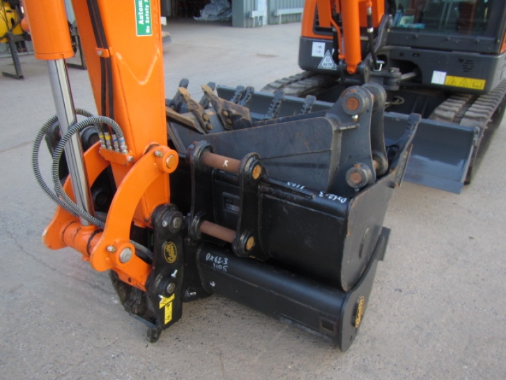 Doosan DX62R excavator