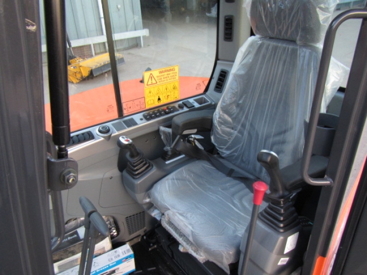 Doosan DX62R excavator