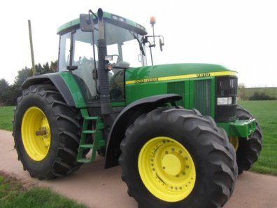 John Deere 7810