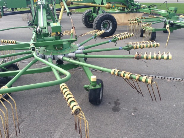 Krone Swadro 1400 4 rotor rake