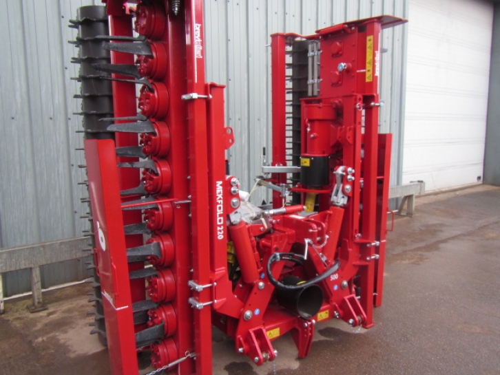 Breviglieri Mekfold 220 5 Metre power harrow
