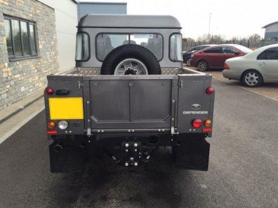 Land Rover 110 double cab XS