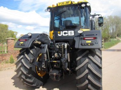 JCB Fastrac 4220