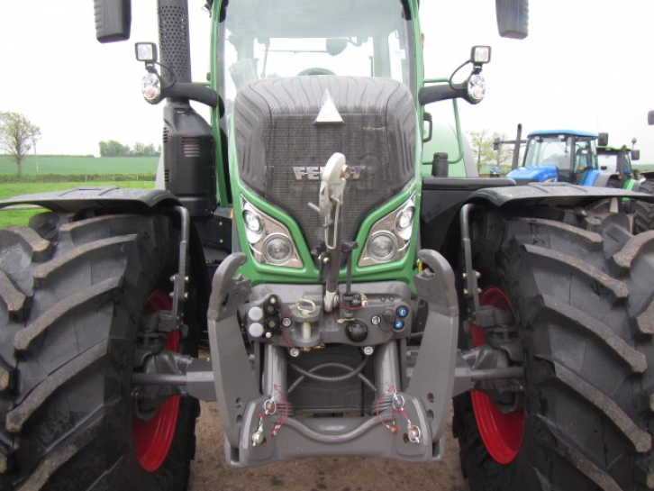 Fendt 724 Profi-Plus