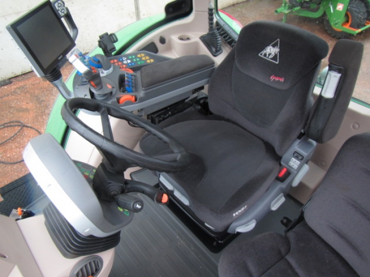 Fendt 724 Profi-Plus