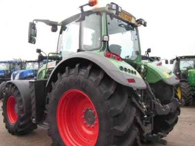 Fendt 724 Profi-Plus