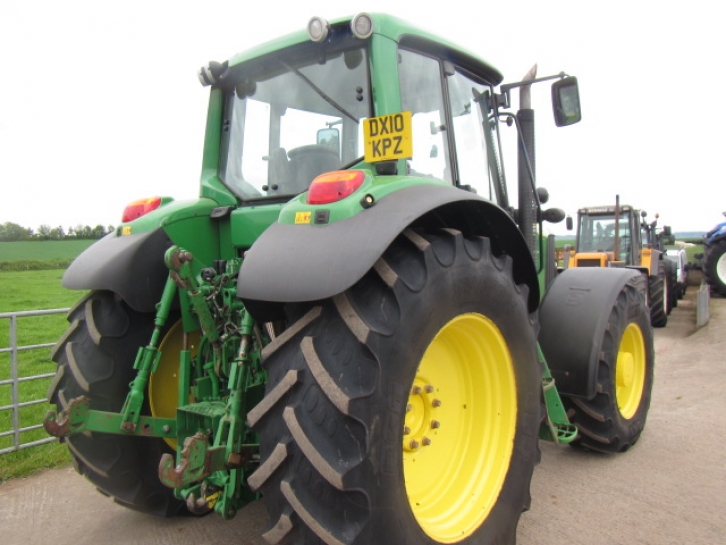 John Deere 6930