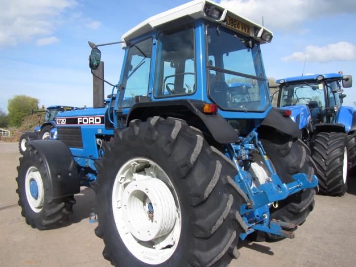 Ford 8730