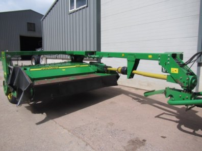 John Deere 1365 mower conditioner