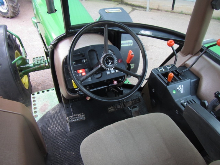 John Deere 3640
