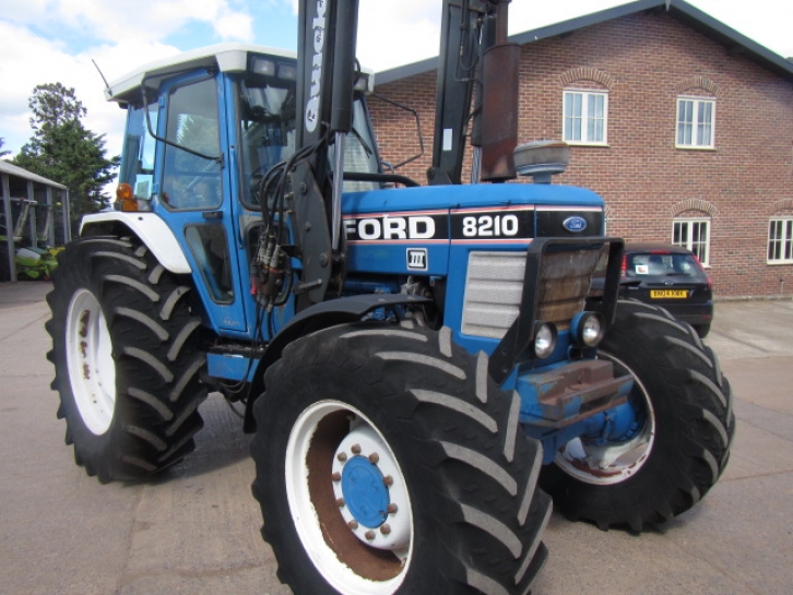 Ford 8210 III